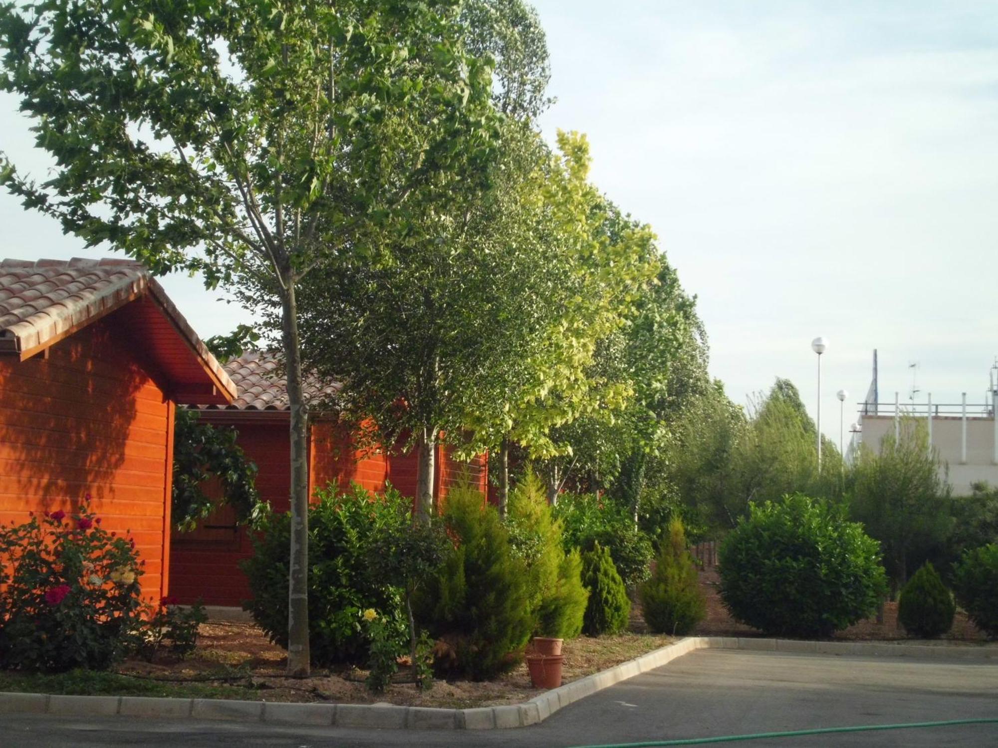 Motel San Isidro Villarrubio Exteriör bild