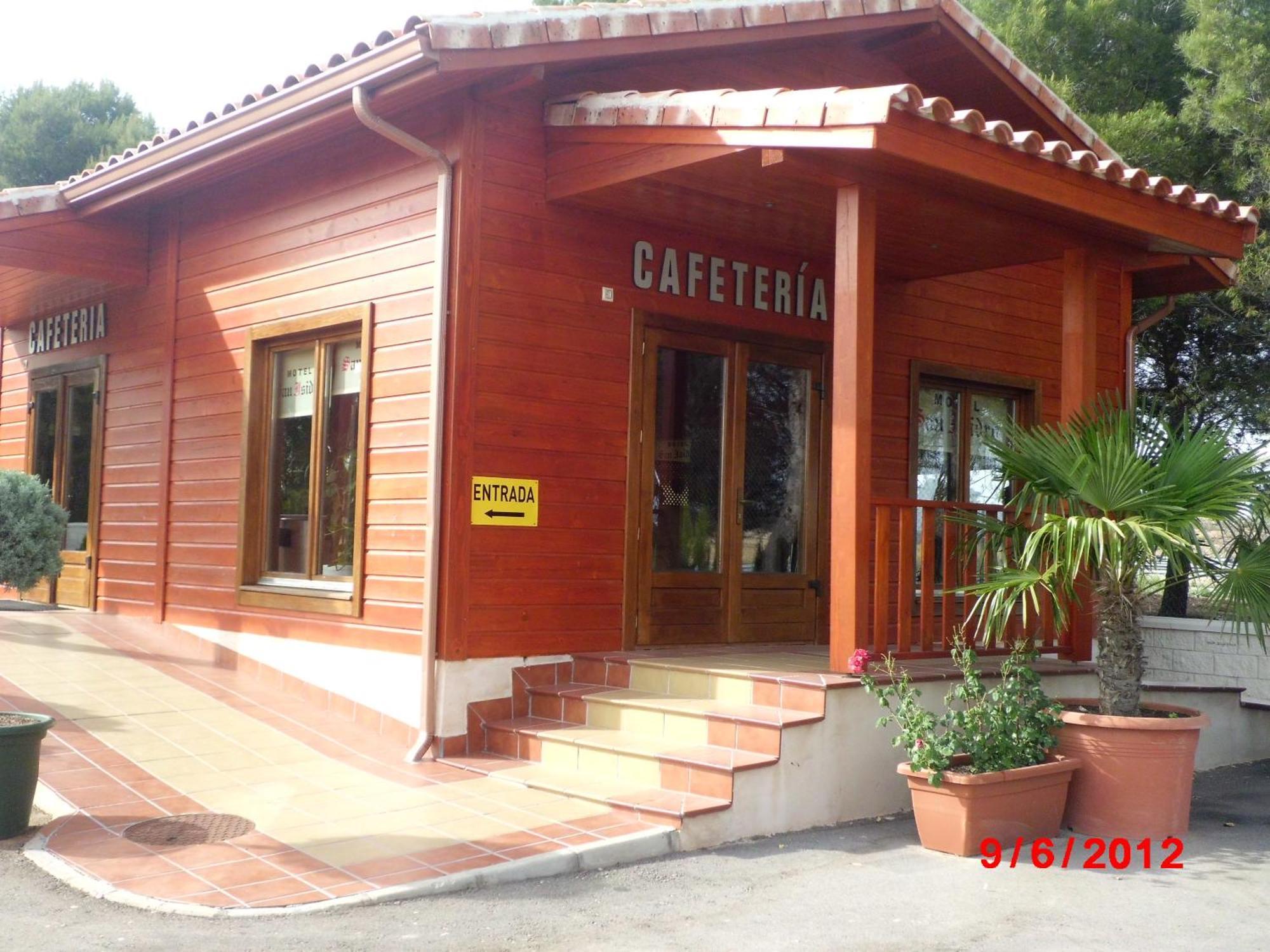 Motel San Isidro Villarrubio Exteriör bild
