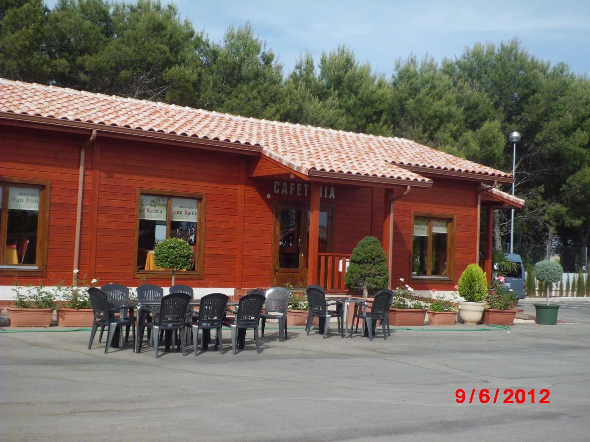 Motel San Isidro Villarrubio Exteriör bild