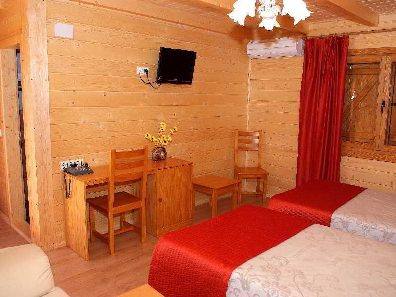 Motel San Isidro Villarrubio Exteriör bild
