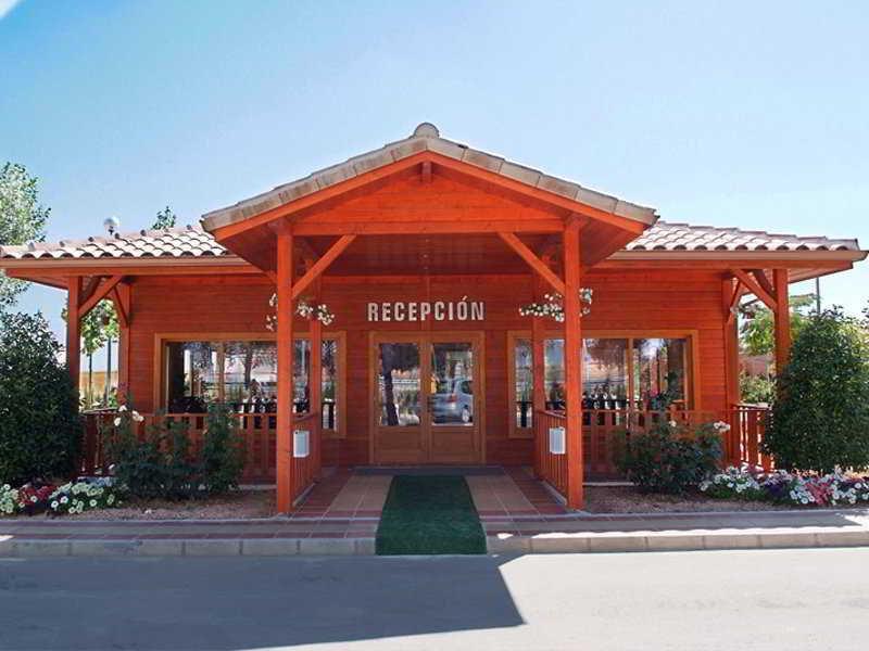 Motel San Isidro Villarrubio Exteriör bild
